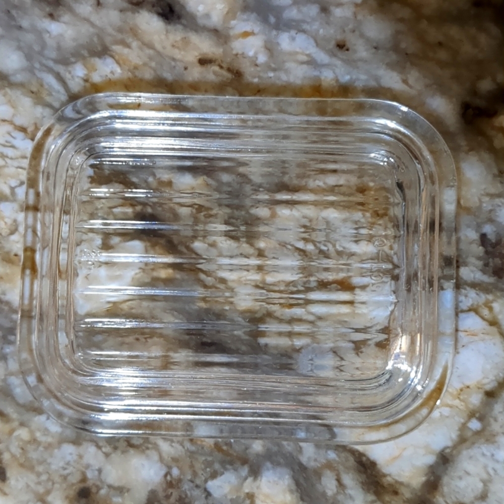Pyrex 501-C fridgie replacement lid.